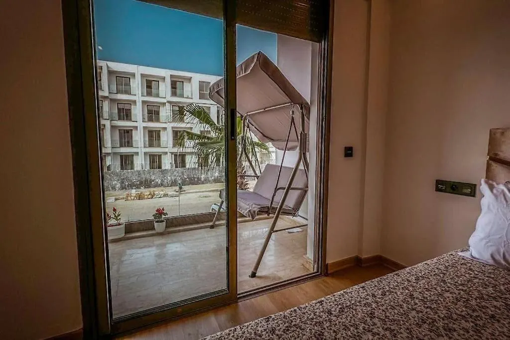 Appart Agadirbay Centre Piscine Plage 5 Mnt A Pied Агадир